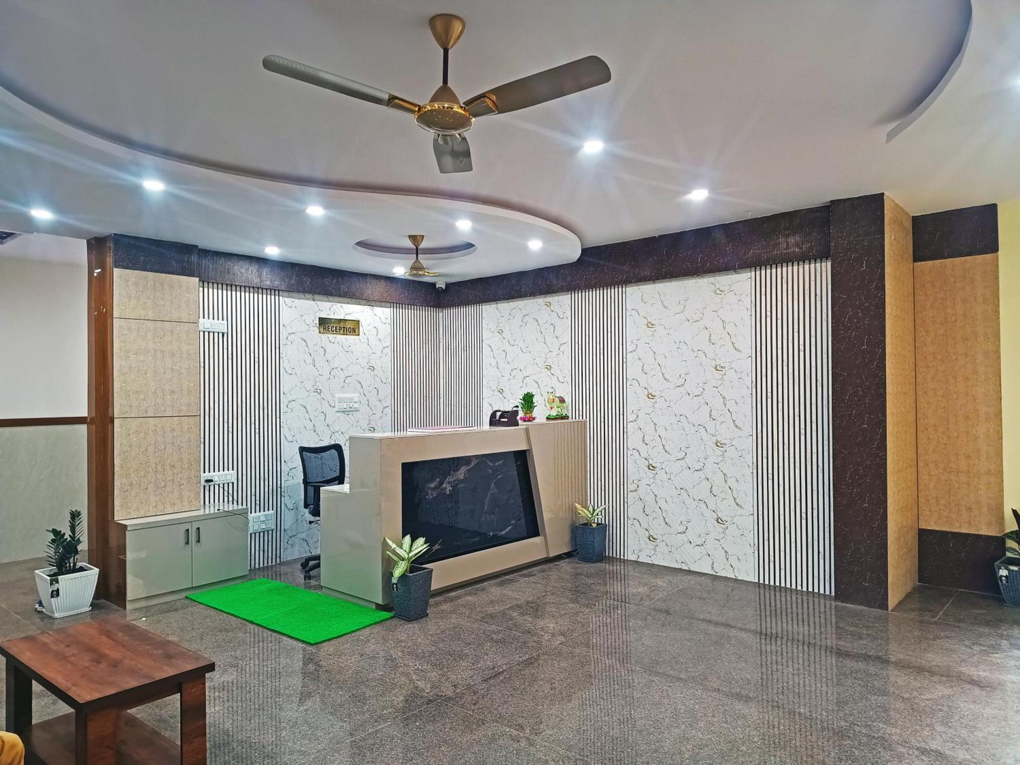 Hotel Achhu Palace Bengaluru Zewnętrze zdjęcie