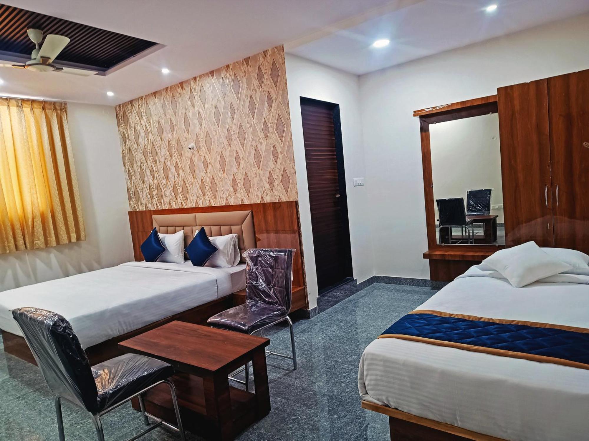 Hotel Achhu Palace Bengaluru Zewnętrze zdjęcie