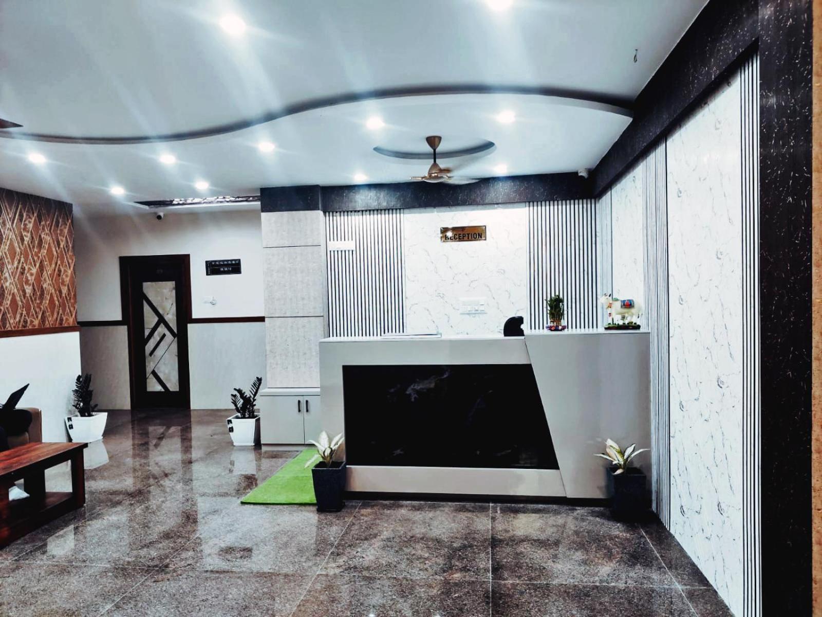 Hotel Achhu Palace Bengaluru Zewnętrze zdjęcie